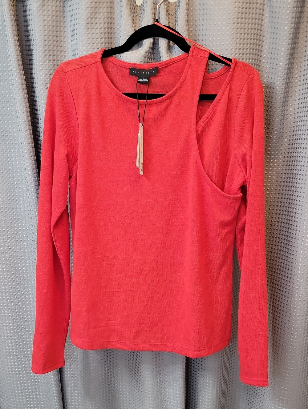 NWT Sanctuary Cut Out Red Top Size L